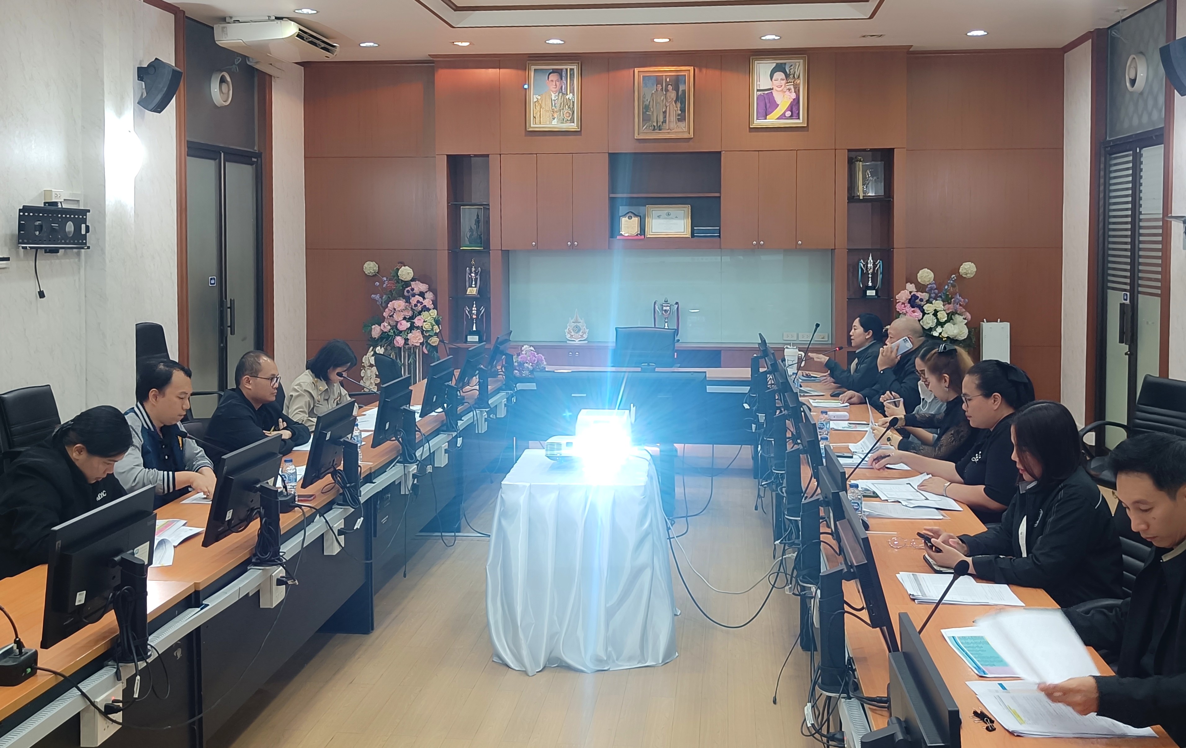 title - Unit School การประชุมชี้แจงตัวชี้วัดตามคำรับรองการปฏิบัติราชการระดับหน่วยงานของ ส.ป.ก.จังหวัด ประจำปีงบประมาณ  พ.ศ. 2569 ผ่านสื่ออิเล็กทรอนิกส์ (ผ่านระบบออนไลน์ Zoom Meeting)